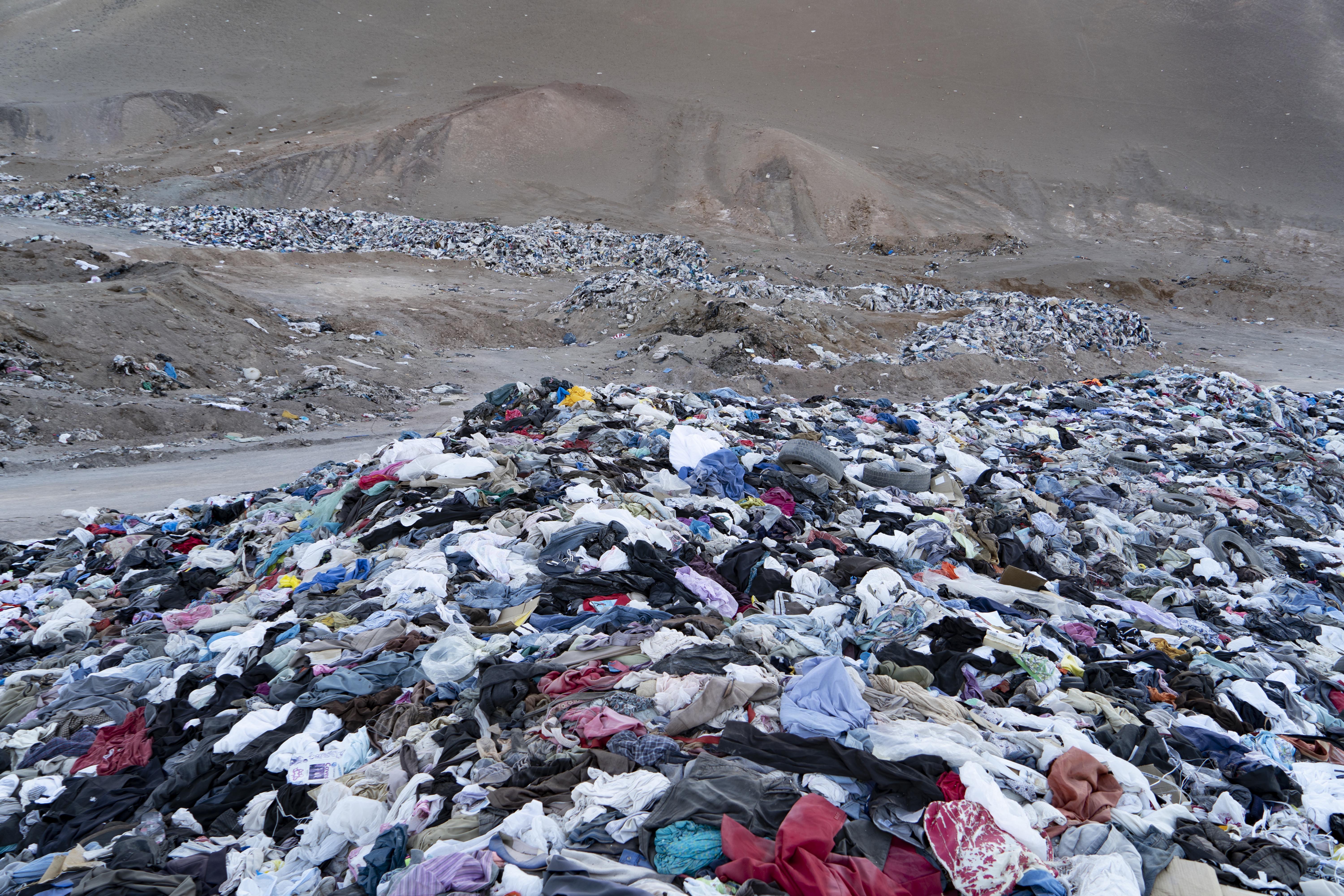 Máximo Corvalán-Pincheira: Río de Ropa – Fluss der Kleider